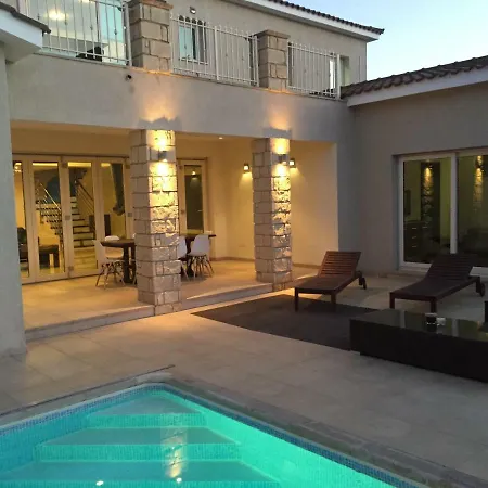 Kristia Villa